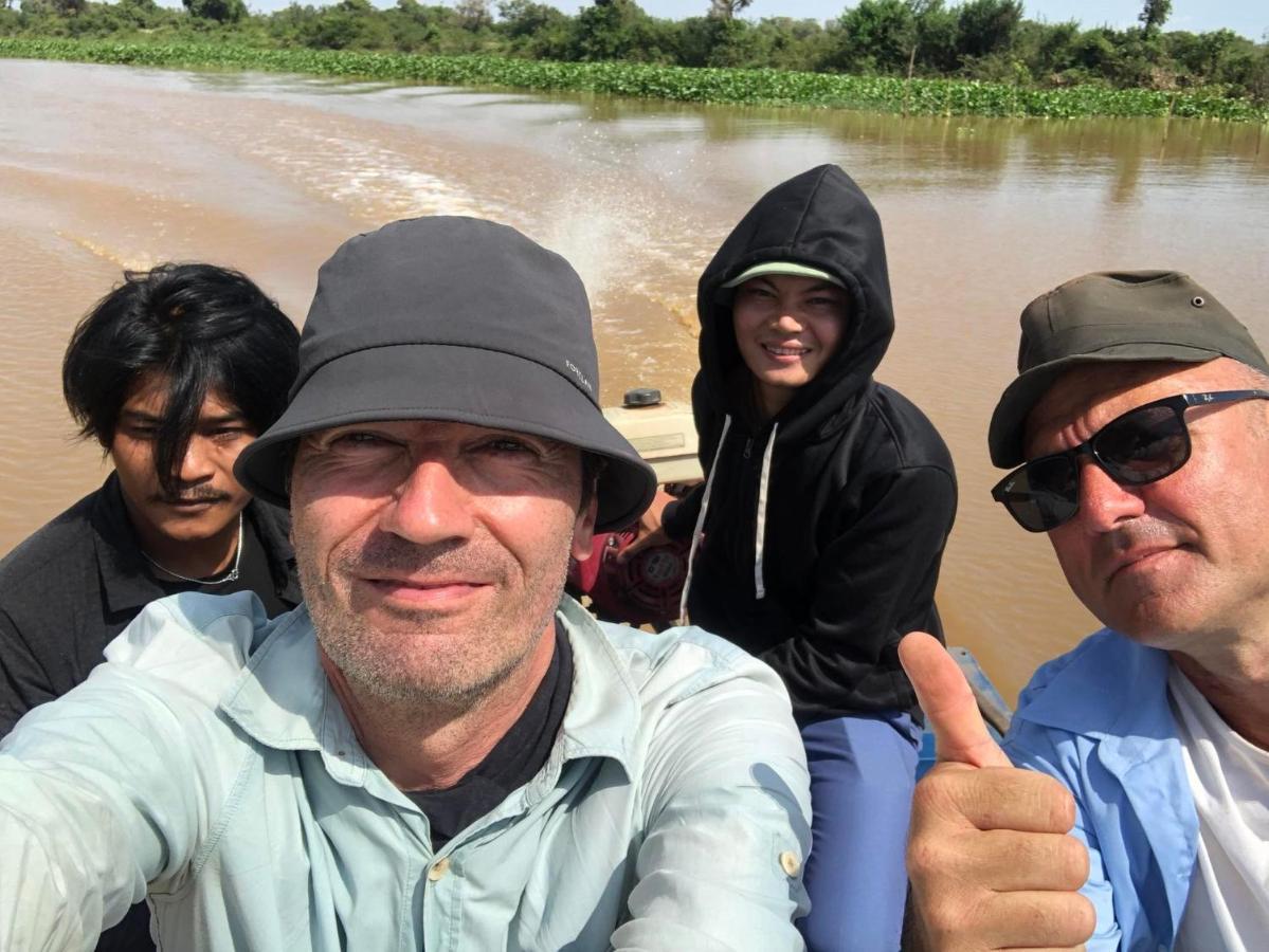 St 63 Home Stay & Tour Kampong Khleang Eksteriør bilde