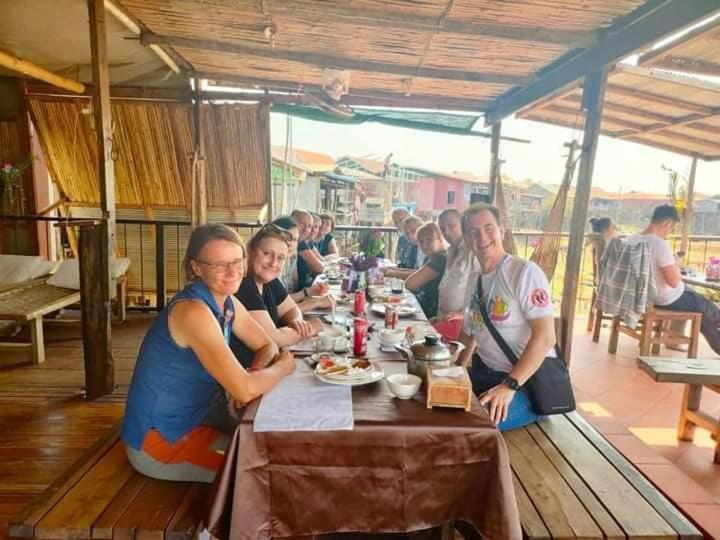 St 63 Home Stay & Tour Kampong Khleang Eksteriør bilde