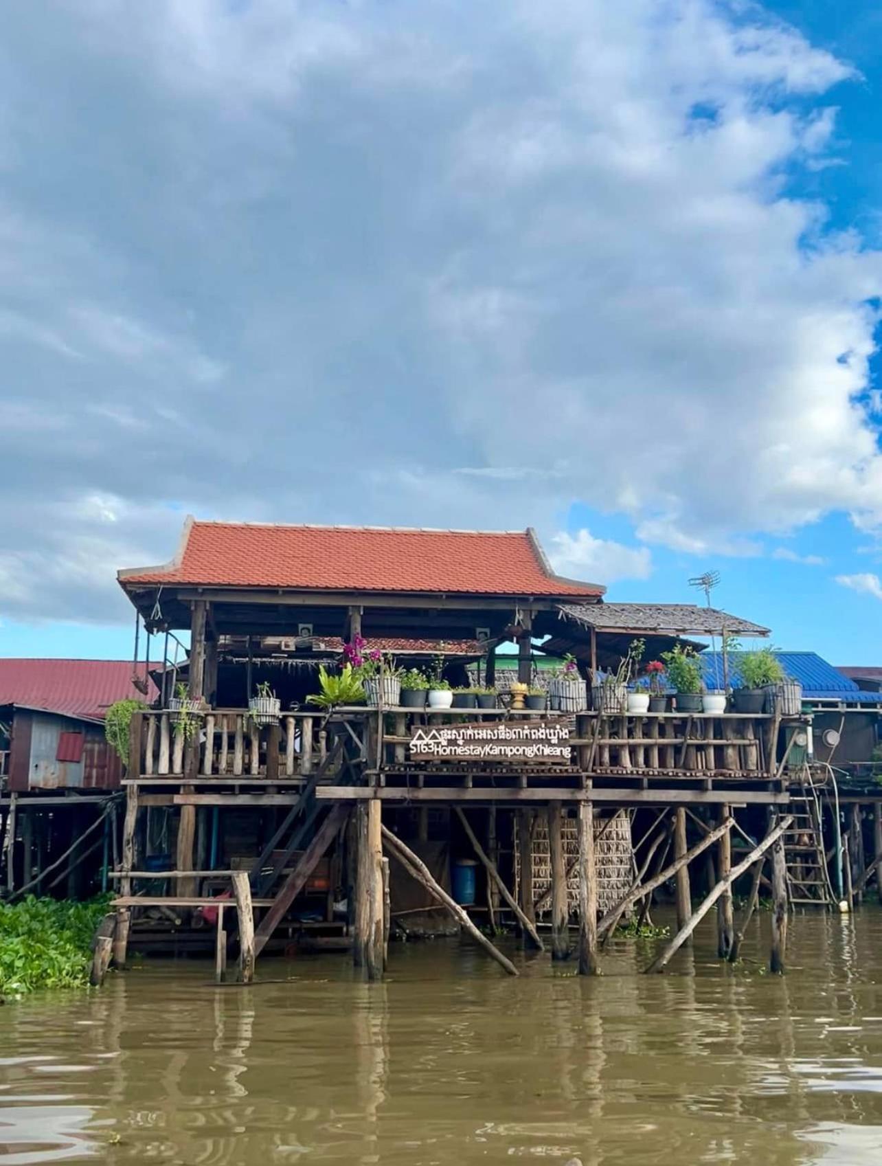 St 63 Home Stay & Tour Kampong Khleang Eksteriør bilde